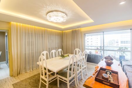 Apartamento para alugar com 232m², 3 quartos e 3 vagasSala de Jantar