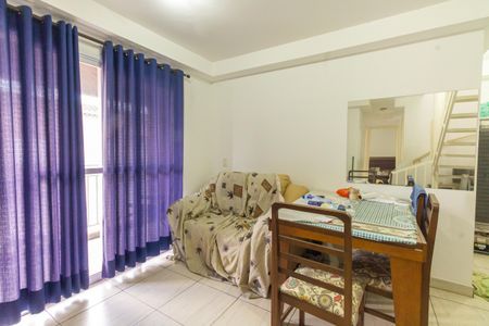 Apartamento à venda com 120m², 2 quartos e 1 vagaSala