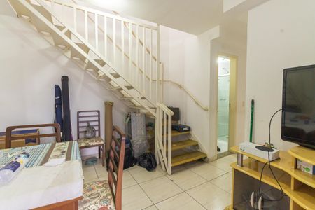 Apartamento à venda com 120m², 2 quartos e 1 vagaSala