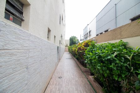 Apartamento à venda com 72m², 2 quartos e sem vagaÁrea comum