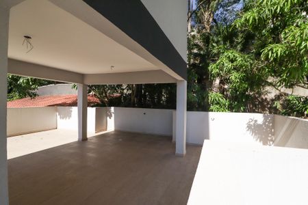 Apartamento à venda com 32m², 1 quarto e sem vagaÁrea Comum