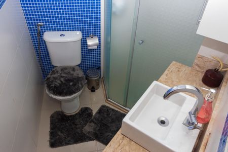 Apartamento à venda com 60m², 3 quartos e 1 vaga Apartamento à venda com 60m², 3 quartos e 1 vagaBanheiro Social