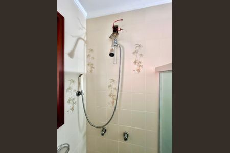 Casa à venda com 500m², 5 quartos e 10 vagas Casa à venda com 500m², 5 quartos e 10 vagasBanheiro Social