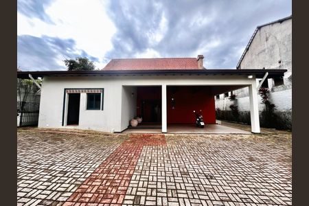 Casa à venda com 500m², 5 quartos e 10 vagas Casa à venda com 500m², 5 quartos e 10 vagasFachada interna