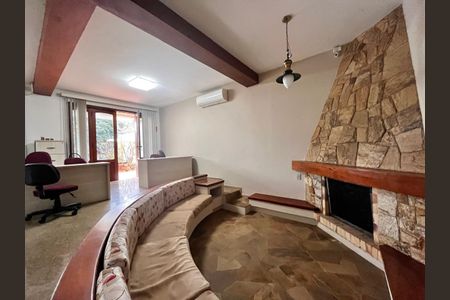 Casa à venda com 500m², 5 quartos e 10 vagas Casa à venda com 500m², 5 quartos e 10 vagasSala 2