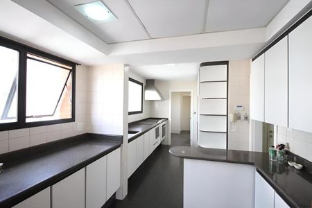 Apartamento à venda com 480m², 3 quartos e 4 vagasFoto 35