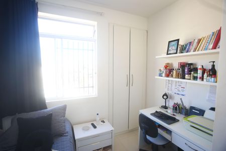Apartamento à venda com 58m², 2 quartos e 1 vagaQuarto 2