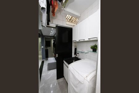 Apartamento para alugar com 58m², 2 quartos e 1 vagaÁrea de Serviço