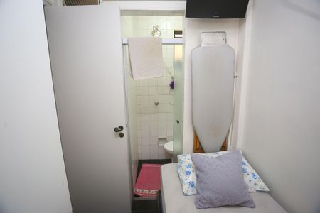 Apartamento à venda com 58m², 2 quartos e 1 vagaQuarto de Serviço