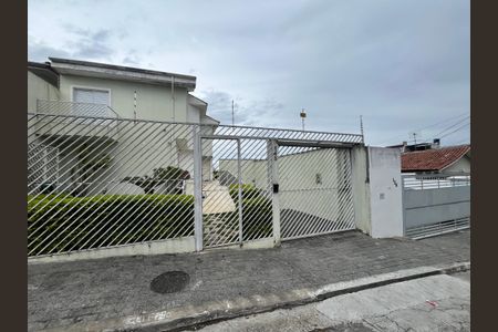 Casa de condomínio para alugar com 120m², 3 quartos e 2 vagasFachada
