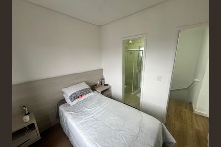 Casa de condomínio para alugar com 120m², 3 quartos e 2 vagasSuíte