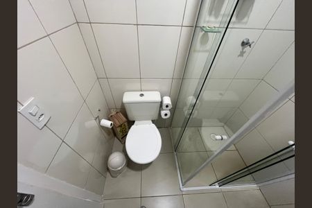 Casa de condomínio para alugar com 120m², 3 quartos e 2 vagasBanheiro da Suíte