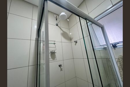 Casa de condomínio para alugar com 120m², 3 quartos e 2 vagasBanheiro da Suíte