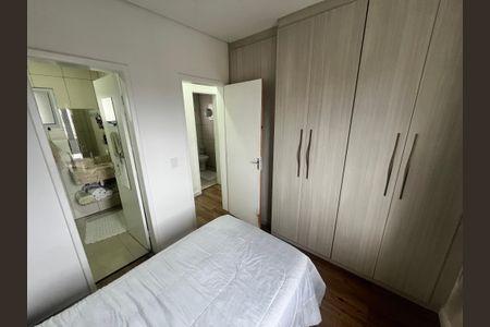 Casa de condomínio para alugar com 120m², 3 quartos e 2 vagasSuíte