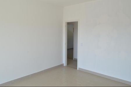 Casa de condomínio à venda com 198m², 3 quartos e 5 vagas Casa de condomínio à venda com 198m², 3 quartos e 5 vagasSuíte