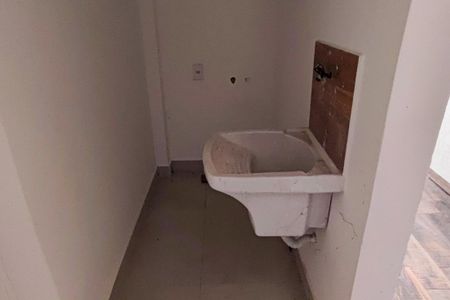 Casa de condomínio à venda com 198m², 3 quartos e 5 vagas Casa de condomínio à venda com 198m², 3 quartos e 5 vagasÁrea de Serviço
