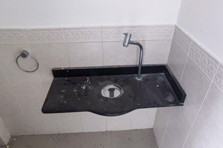 Casa de condomínio à venda com 198m², 3 quartos e 5 vagas Casa de condomínio à venda com 198m², 3 quartos e 5 vagasLavabo