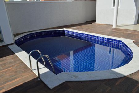 Casa de condomínio à venda com 198m², 3 quartos e 5 vagas Casa de condomínio à venda com 198m², 3 quartos e 5 vagasÁrea comum