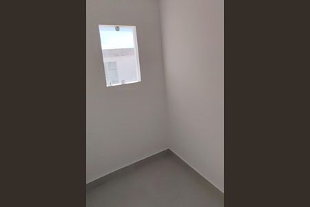 Casa de condomínio à venda com 198m², 3 quartos e 5 vagas Casa de condomínio à venda com 198m², 3 quartos e 5 vagasQuarto de Serviço