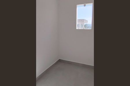 Casa de condomínio à venda com 198m², 3 quartos e 5 vagas Casa de condomínio à venda com 198m², 3 quartos e 5 vagasQuarto de Serviço