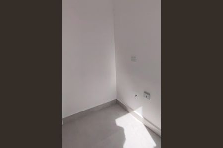 Casa de condomínio à venda com 198m², 3 quartos e 5 vagas Casa de condomínio à venda com 198m², 3 quartos e 5 vagasQuarto de Serviço