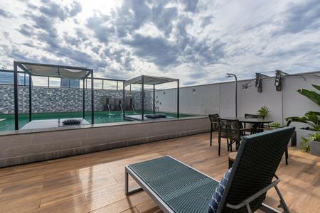 Studio à venda com 27m², 1 quarto e sem vagaÁrea comum - Piscina
