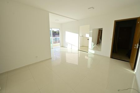 Apartamento para alugar com 84m², 3 quartos e 1 vaga Apartamento para alugar com 84m², 3 quartos e 1 vagaSala