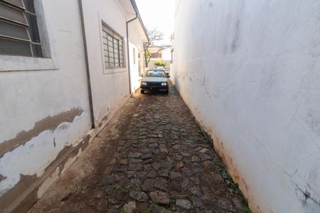 Casa à venda com 550m², 3 quartos e 3 vagasÁREA EXTERNA LATERAL