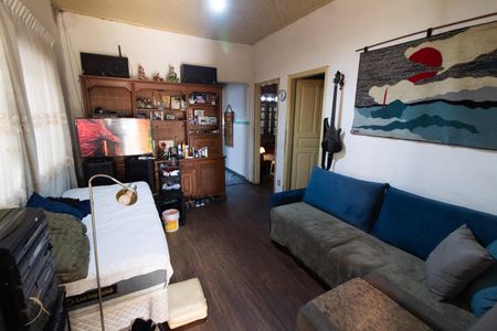 Casa à venda com 550m², 3 quartos e 3 vagasSALA