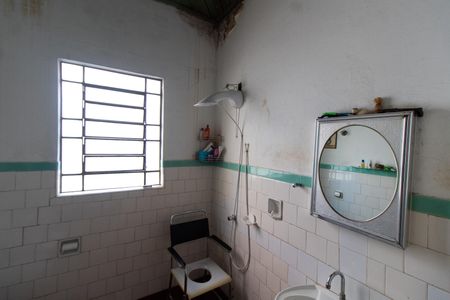 Casa à venda com 550m², 3 quartos e 3 vagasBANHEIRO