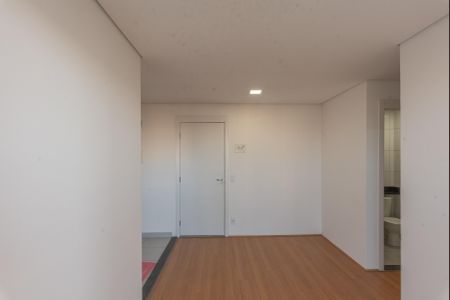 Apartamento à venda com 43m², 2 quartos e 1 vaga Apartamento à venda com 43m², 2 quartos e 1 vagaSala