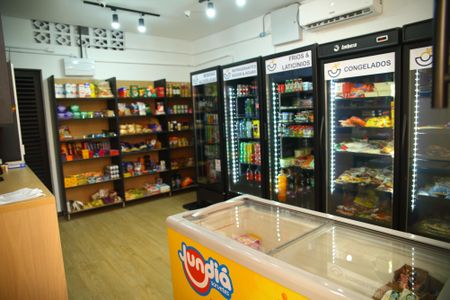 Apartamento à venda com 56m², 2 quartos e 1 vagaÁrea comum