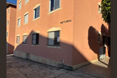 Apartamento à venda com 56m², 2 quartos e 1 vaga Apartamento à venda com 56m², 2 quartos e 1 vagaPlaca