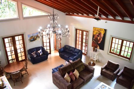 Casa de condomínio para alugar com 600m², 4 quartos e 10 vagasSala