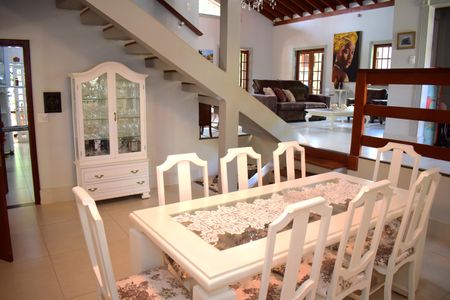 Casa de condomínio para alugar com 600m², 4 quartos e 10 vagasSala de Jantar