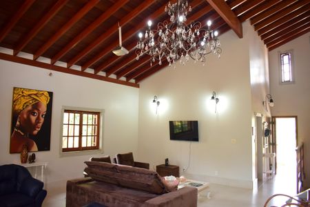 Casa de condomínio para alugar com 600m², 4 quartos e 10 vagasSala