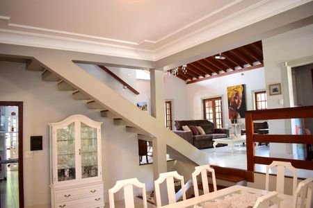 Casa de condomínio para alugar com 600m², 4 quartos e 10 vagasSala de Jantar