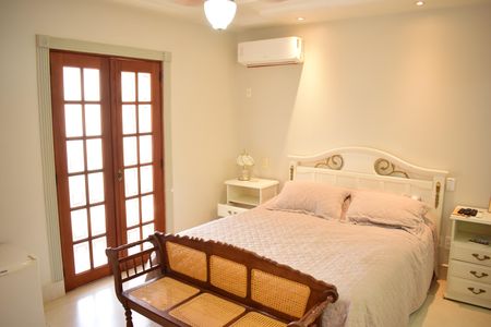 Casa de condomínio para alugar com 600m², 4 quartos e 10 vagasSuíte 4