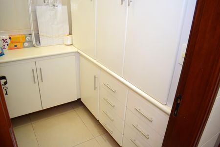 Casa de condomínio para alugar com 600m², 4 quartos e 10 vagasCozinha