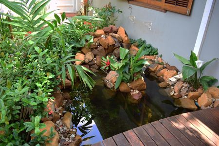 Casa de condomínio para alugar com 600m², 4 quartos e 10 vagasQuintal