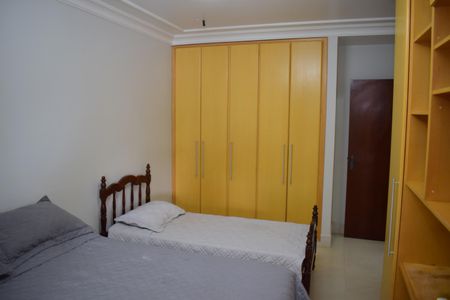 Casa de condomínio para alugar com 600m², 4 quartos e 10 vagasSuíte 3