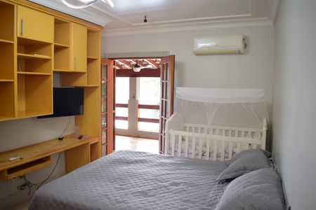 Casa de condomínio para alugar com 600m², 4 quartos e 10 vagasSuíte 3