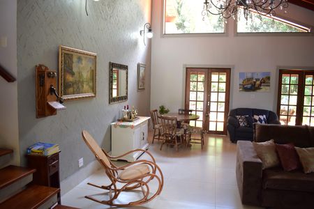 Casa de condomínio para alugar com 600m², 4 quartos e 10 vagasSala