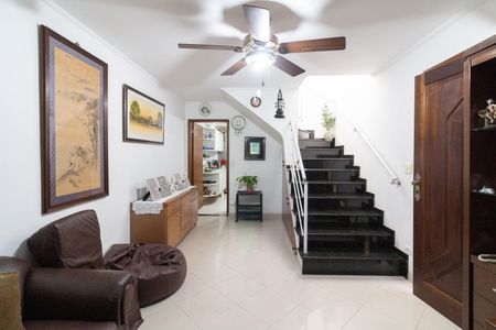 Casa à venda com 127m², 3 quartos e 2 vagasSala