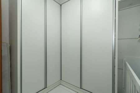 Apartamento à venda com 47m², 2 quartos e 1 vagaQuarto 2