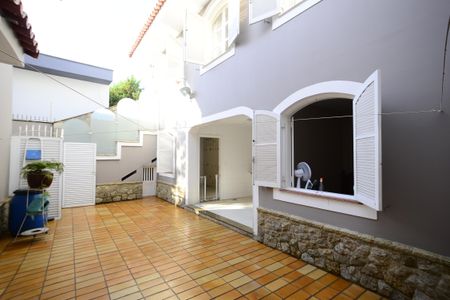 Casa à venda com 301m², 4 quartos e 3 vagasQuintal