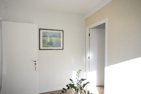 Casa à venda com 301m², 4 quartos e 3 vagasEdícula - Sala 1