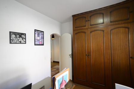 Casa à venda com 301m², 4 quartos e 3 vagasQuarto 1