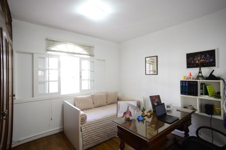 Casa à venda com 301m², 4 quartos e 3 vagasQuarto 1