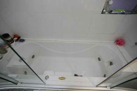 Casa à venda com 301m², 4 quartos e 3 vagasBanheiro Suíte 2